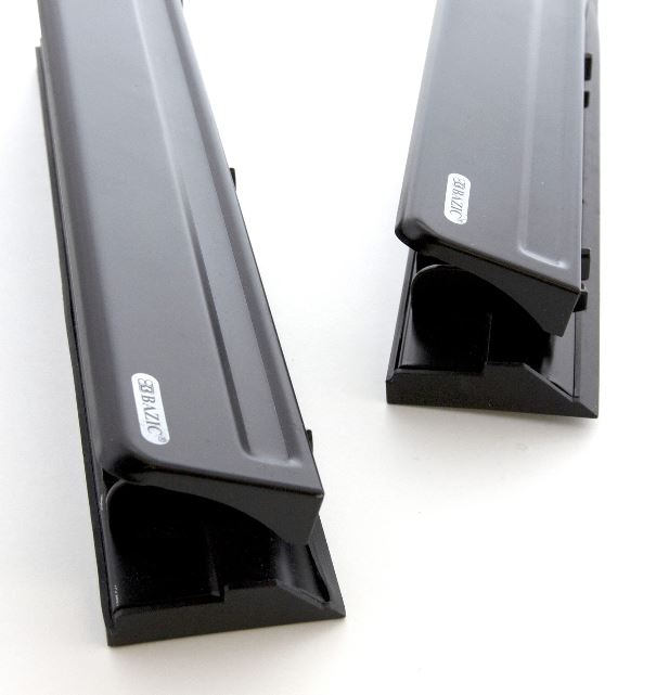 3203-BAZIC Desktop 3-Hole Paper Punch